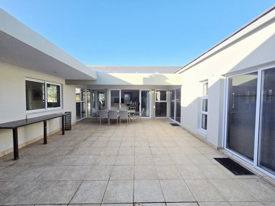 3 Bedroom Property for Sale in Oubaai Western Cape